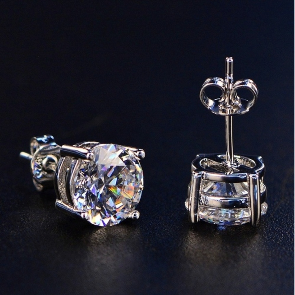 925 Silver Diamond Round Cut Earrings